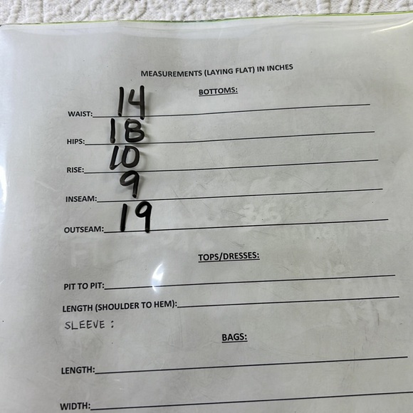 ⭐️Adorned Crown Textile reworked patch Big E Levi’s cut off shorts upcycle - Picture 11 of 12